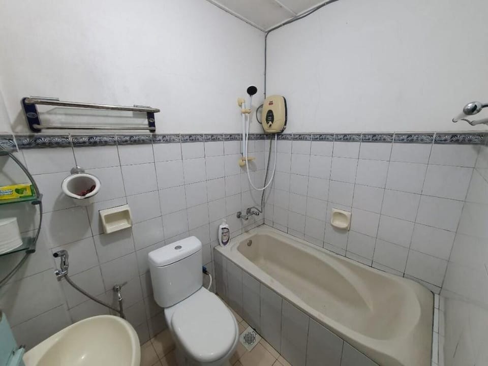 Aznah's Stay Vacation rental in Kuching