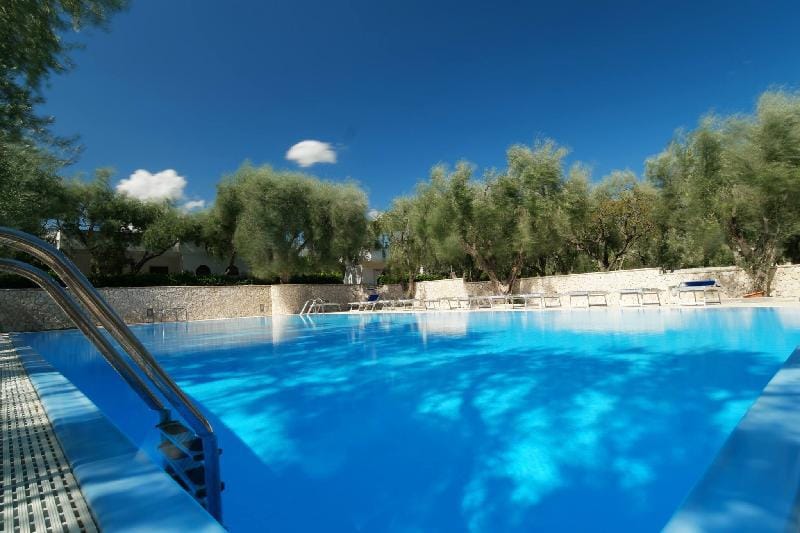 saracena Holiday Home with Private Beach and Swimming Pool Vacation rental in Province of Foggia