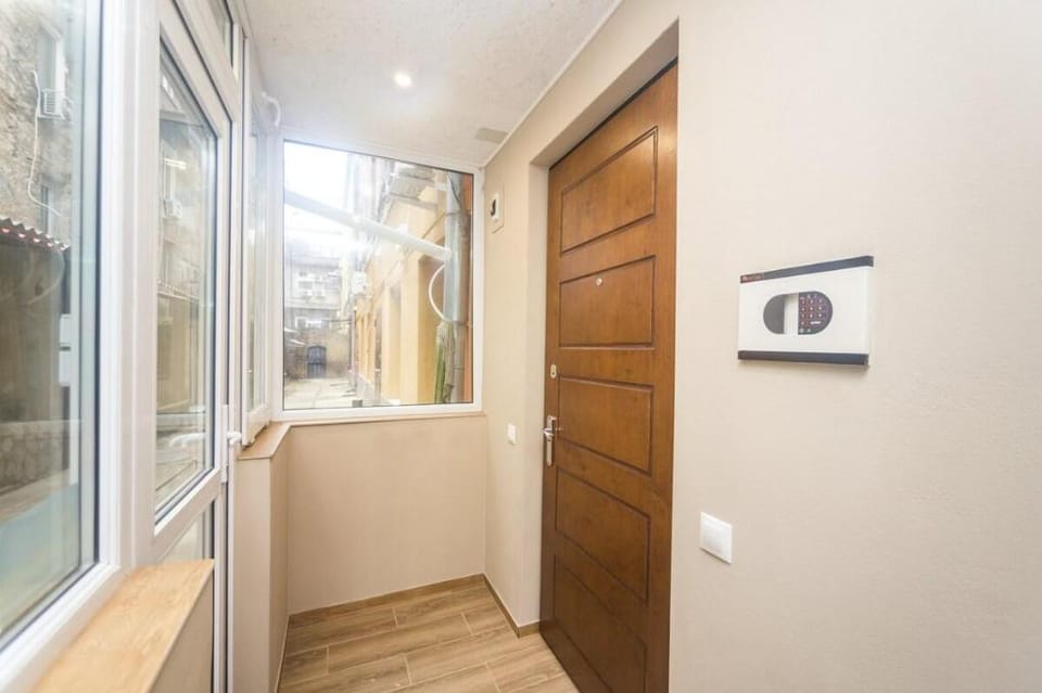 Center of the center, Deribasovskaya str., 2 room Apartment in Odessa