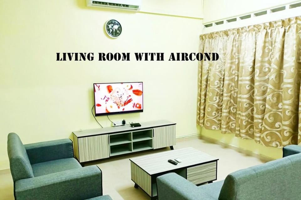PALM MALL REGENT HALL Seremban 2387 Homestay 16Ppl Vacation rental in Negeri Sembilan, Malaysia