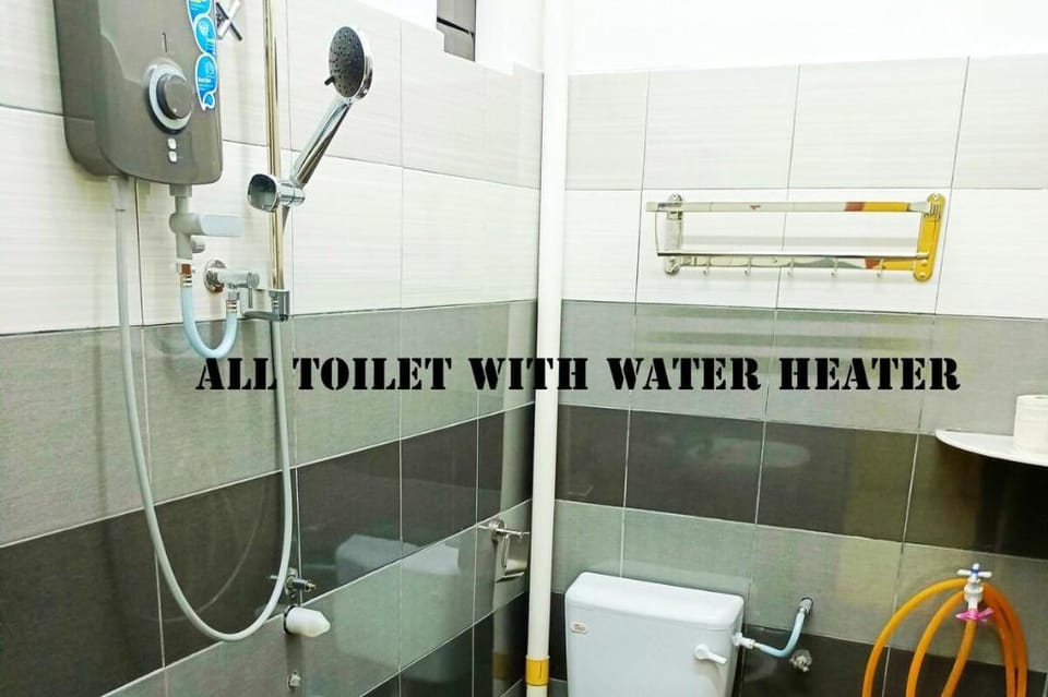PALM MALL REGENT HALL Seremban 2387 Homestay 16Ppl Vacation rental in Negeri Sembilan, Malaysia