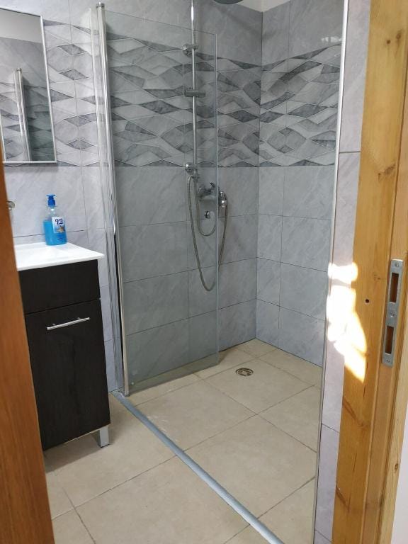 Lovely holiday unit in Safed (pool option) Vacation rental in North District