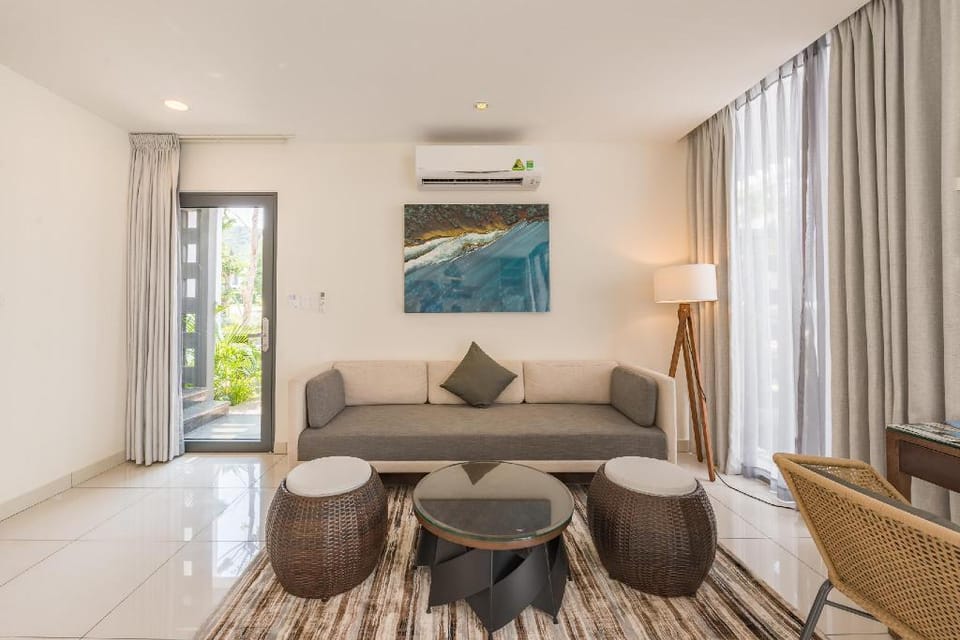 Quan's Villa 2 @ Oceanami Villas & Beach Club Villa in Ba Ria - Vung Tau