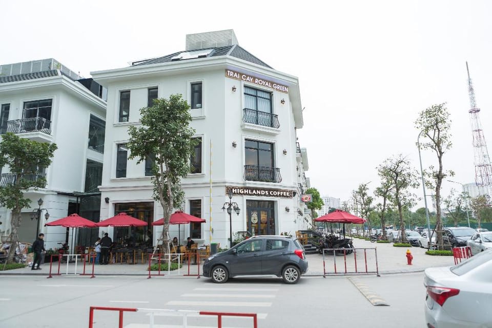 Vinhomes Greenbay@studio3320 Apartment in Laos