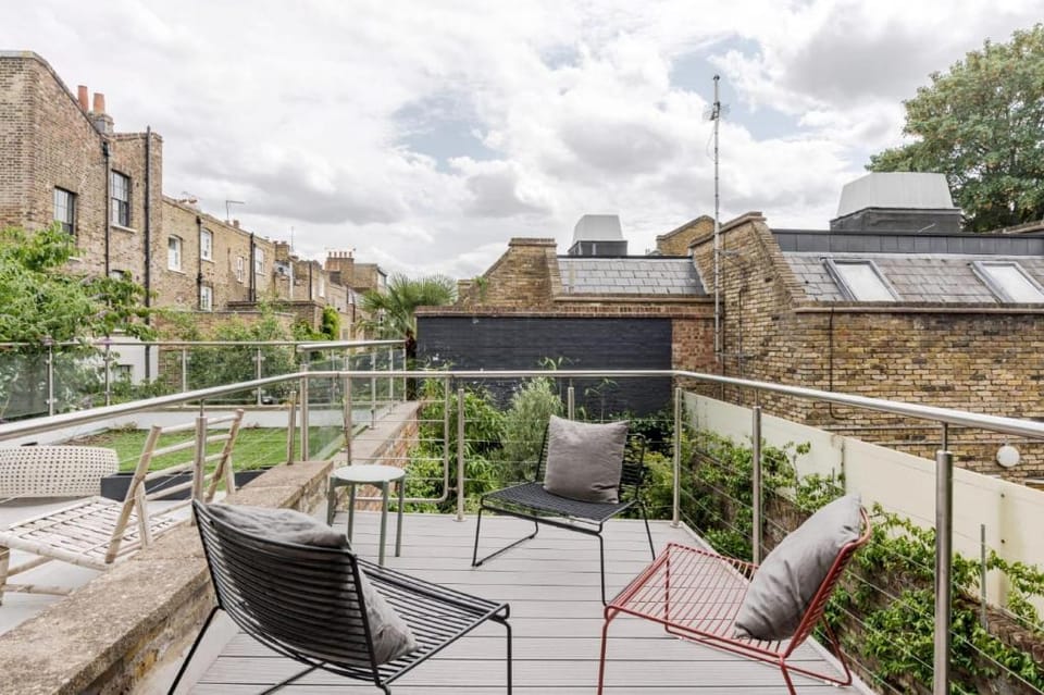 Georgian Townhouse with Sun Terrace & Garden Vacation rental in London Borough of Islington