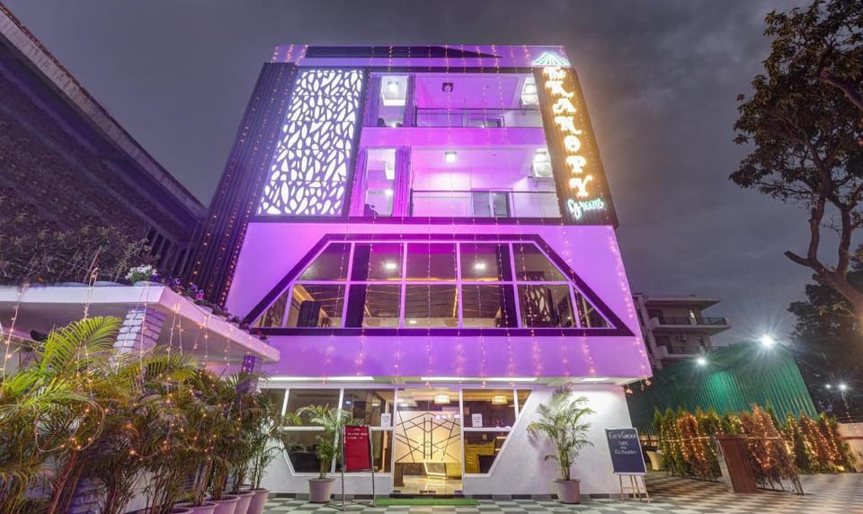 Treebo Kanopy Greens Hotel in Dehradun