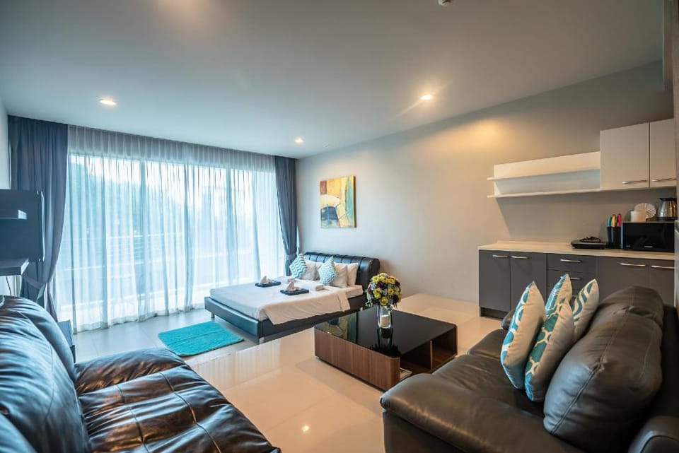 Ark115- Direct pool access studio bear Karon beach Apartment in Phuket