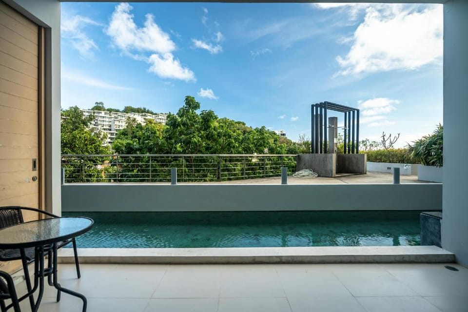 Ark115- Direct pool access studio bear Karon beach Apartment in Phuket