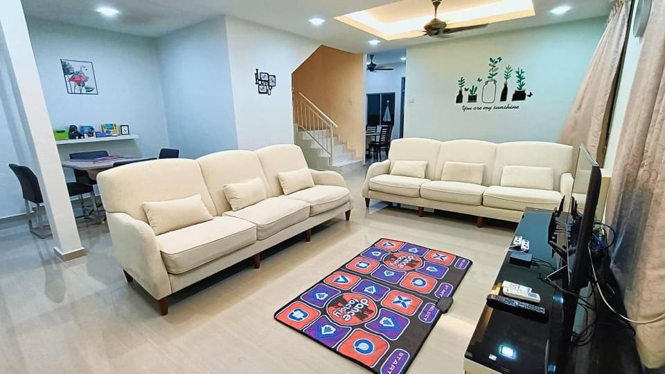 Event Party House @Skudai JB Vacation rental in Johor Bahru