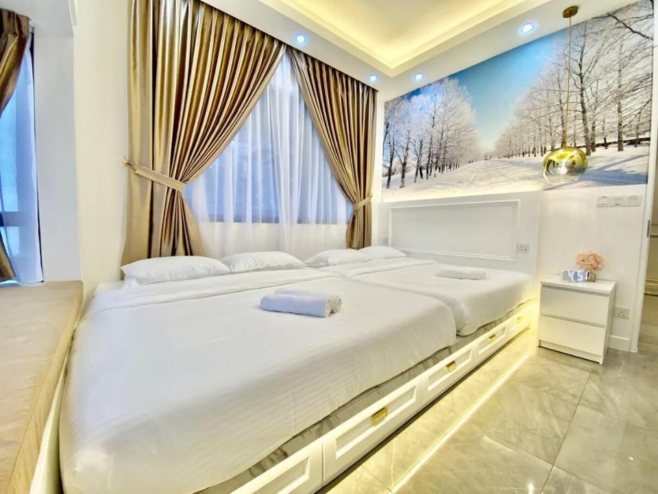 MWHolidayA2526【WHITE Majestic】 PremiumJacuzziVilla Vacation rental in Malacca