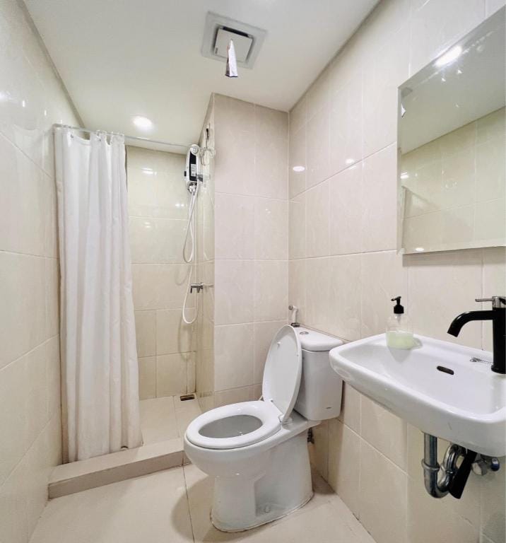 Cozy Japandi 2 Bedroom at Gading Serpong Apartment in West Java