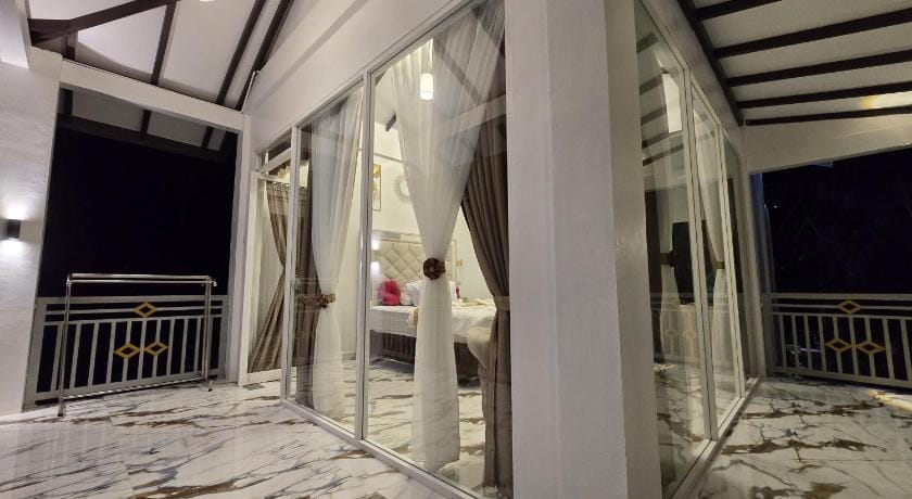 Thomas Retreat Hotel in Indonesia