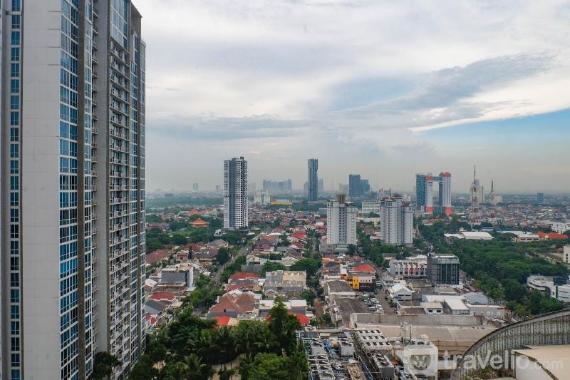 Studio Connected to Mall at The Vertu By Travelio Apartment in Surabaya