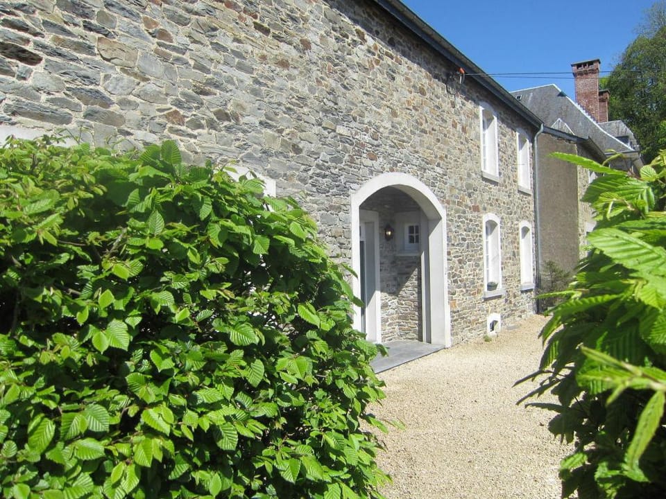 Spacious Family Villa, Offagne Vacation rental in Wallonia, Belgium