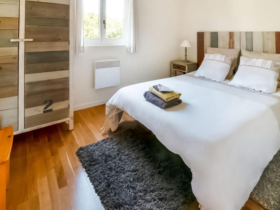 Holiday Home in Treignes for 9 Person Vacation rental in Wallonia, Belgium