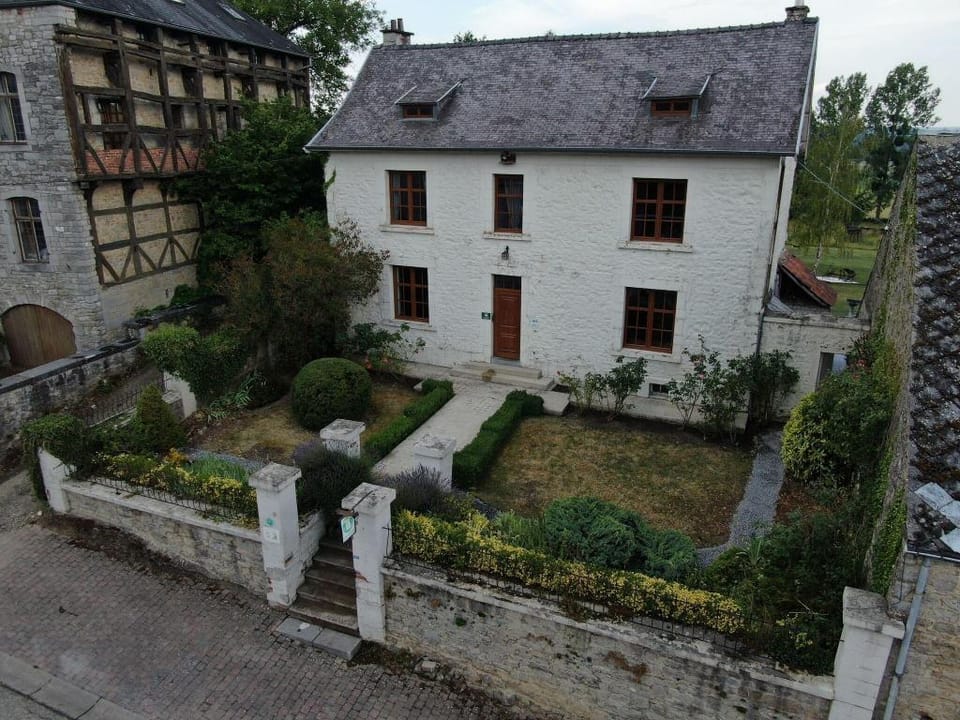 Cozy Escape in Namur Region Vacation rental in Wallonia, Belgium