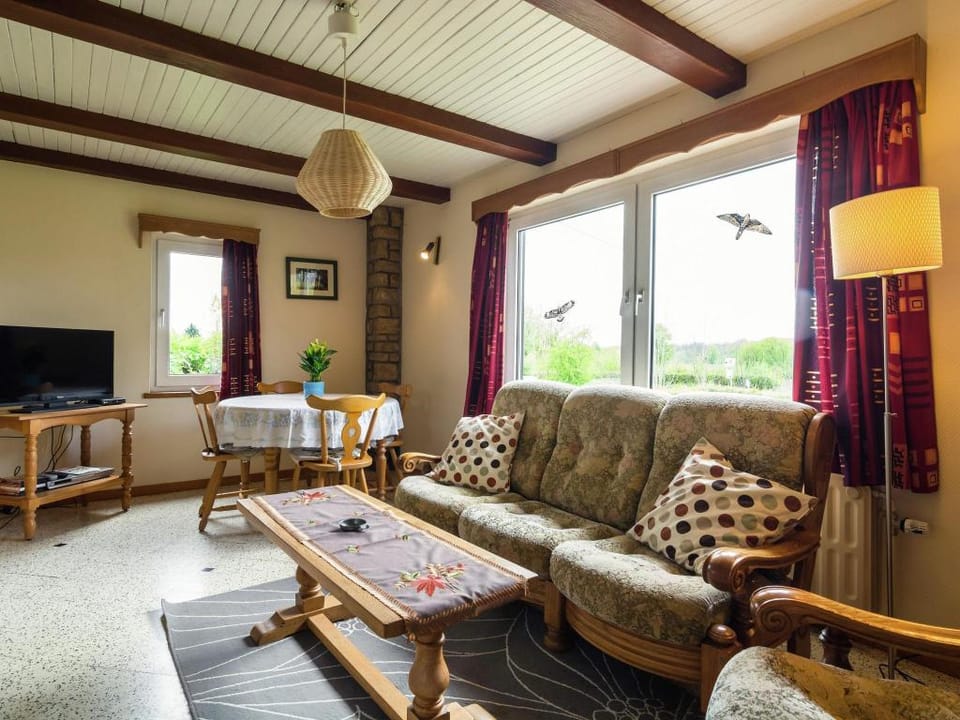 Charming Cottage in Chiny Vacation rental in Wallonia, Belgium