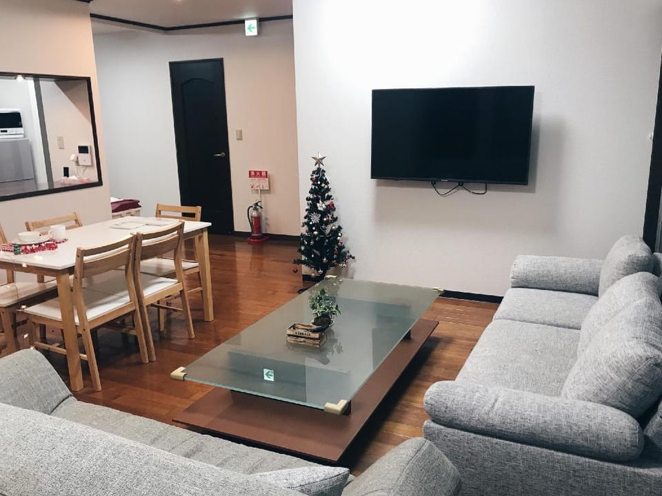 PRISM COURT AYASE Apartment in Saitama Prefecture