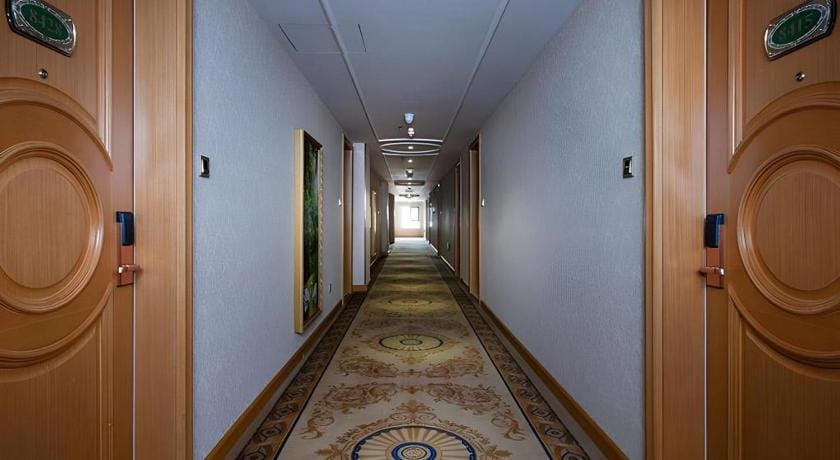 Vienna Hotel Hunchun East Market Government Affairs Center Hotel in China