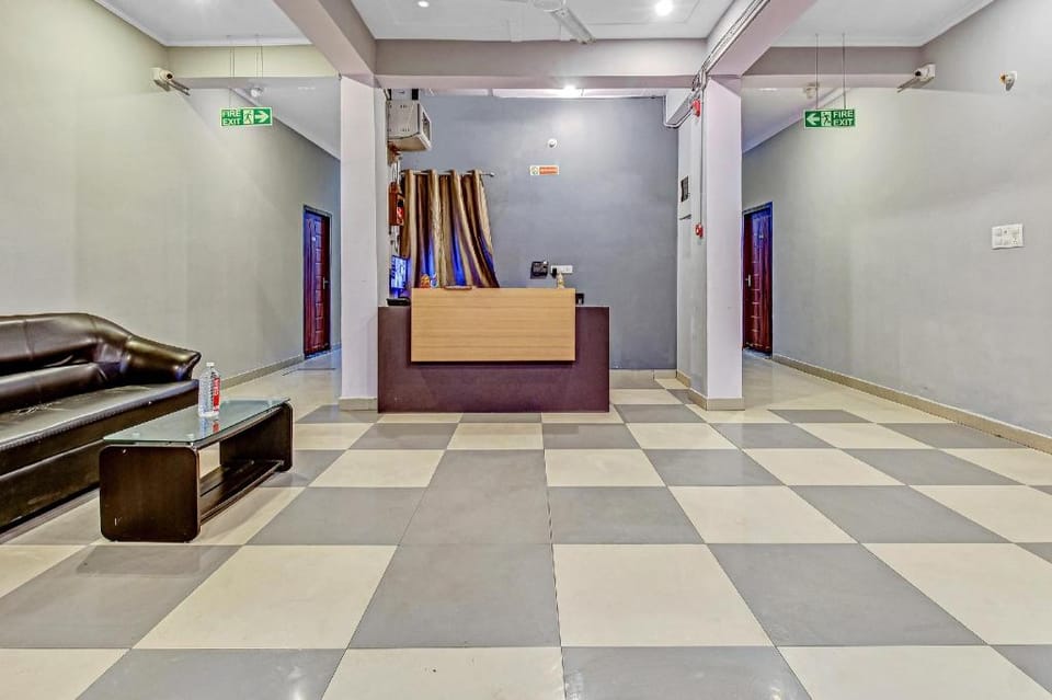 Super Hotel O Oriphic Inn Hotel in Lucknow