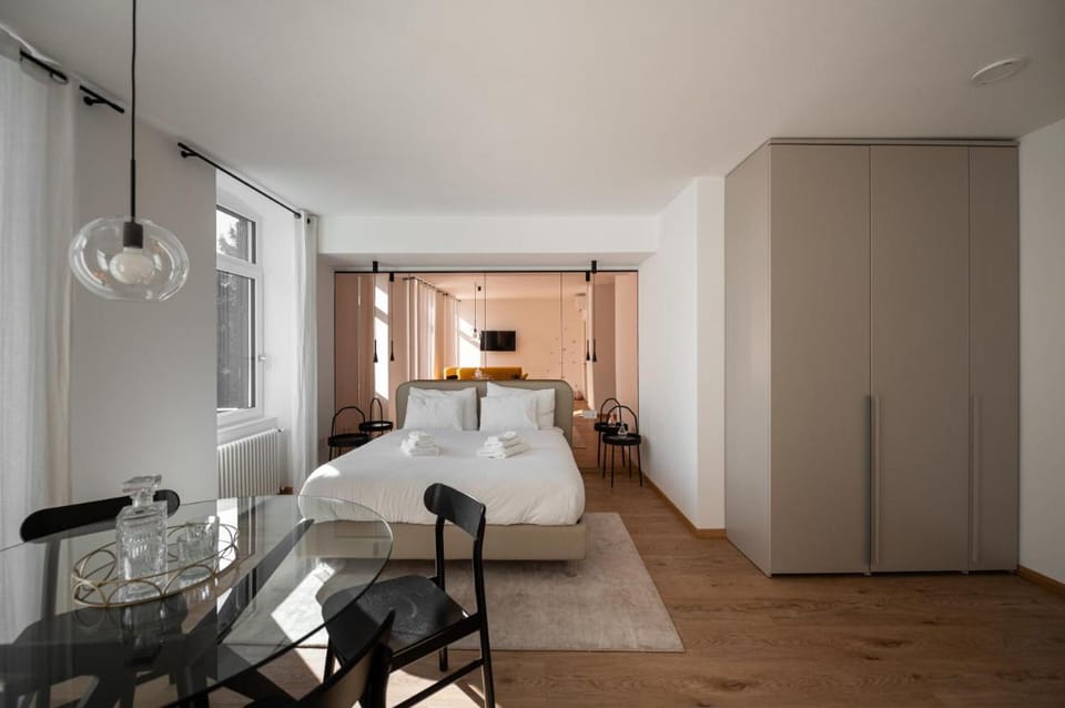 Guesthouse diWINE Bed and Breakfast in Merano