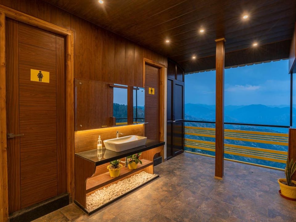 The Hosteller Kufri, Shimla Hostel in Himachal Pradesh