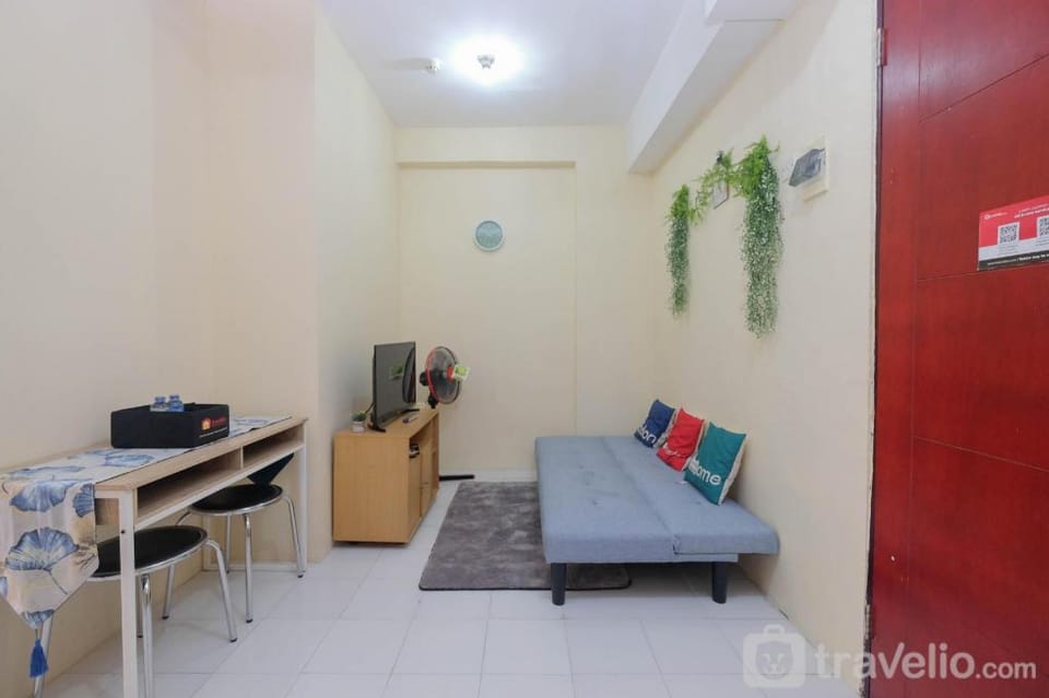 Nice & Comfy 1BR MT Haryono Residence By Travelio Apartment in Jakarta