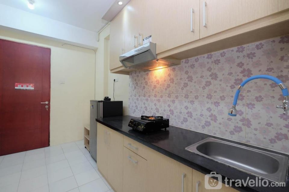 Nice & Comfy 1BR MT Haryono Residence By Travelio Apartment in Jakarta