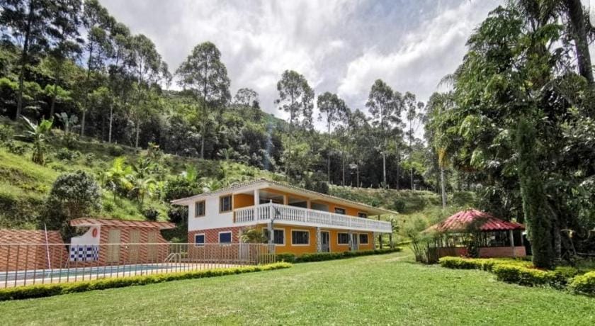Finca Villa Sol Hotel in Cundinamarca, Colombia