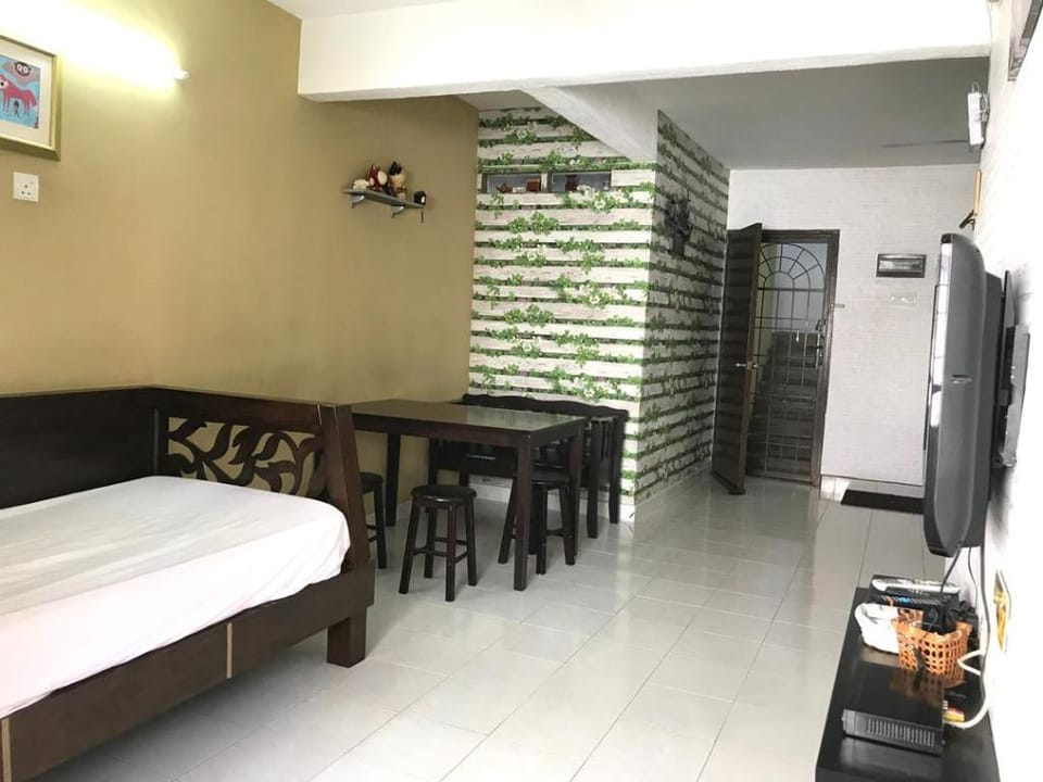 Melaka Budget Homestay 1st Floor 8pax Apartment in Malacca