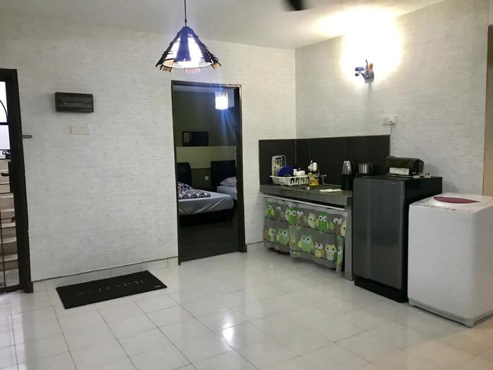 Melaka Budget Homestay 1st Floor 8pax Apartment in Malacca