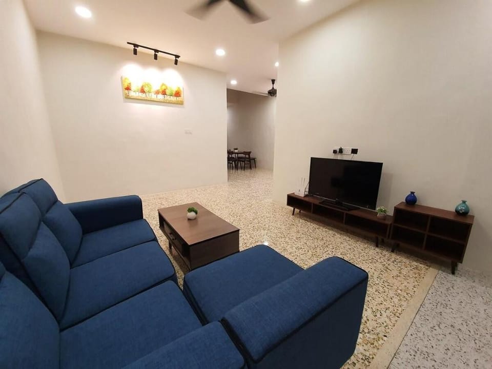 Warm, Cozy home+close to Pesta/ Muar Town home Vacation rental in Johor