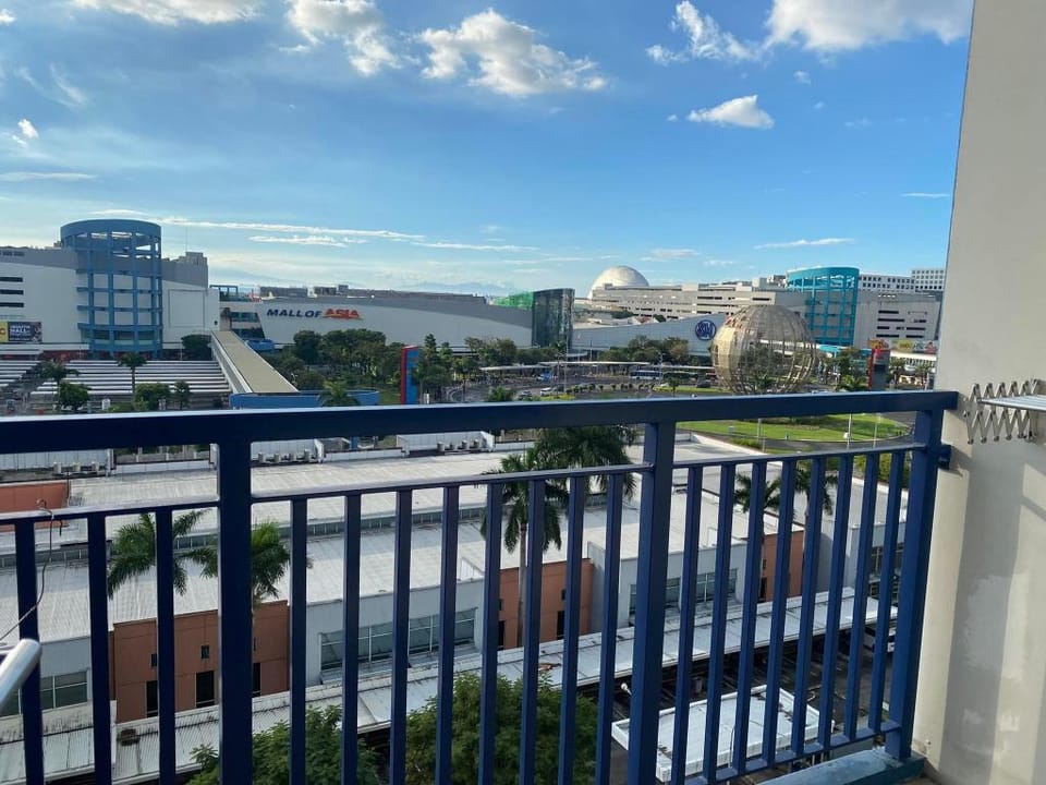 Casarenta at Sea Residences Apartment in Pasay