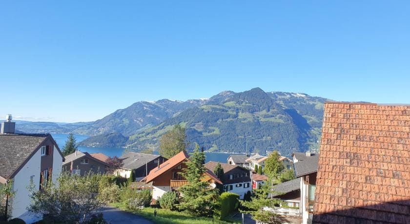 Elfe-apartments cozy apartment with lake view for 6-7 guests Apartment in Nidwalden