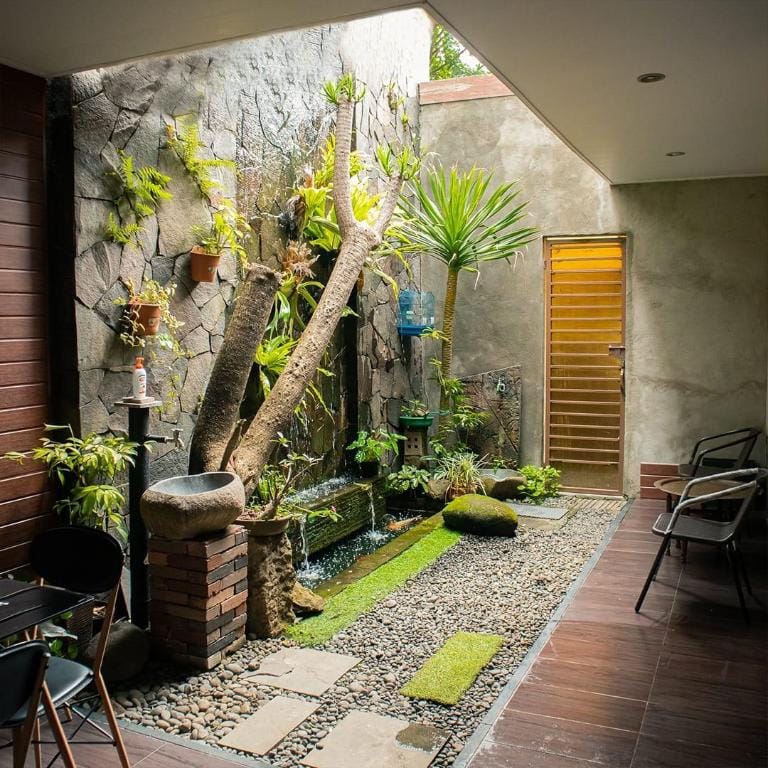 Bubat 106 Guest House Vacation rental in Bandung
