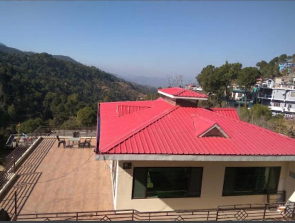 Sai Homestay/3BHK Cottage/Kasauli/Hills View Vacation rental in Himachal Pradesh