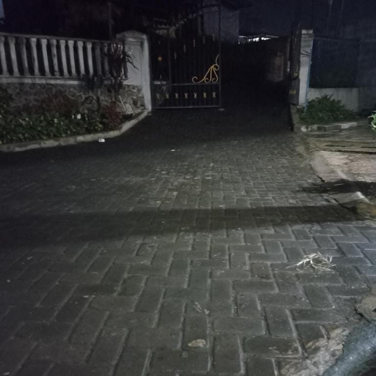 Rumah Kartini Vacation rental in Batu