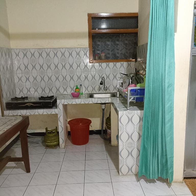 Rumah Kartini Vacation rental in Batu