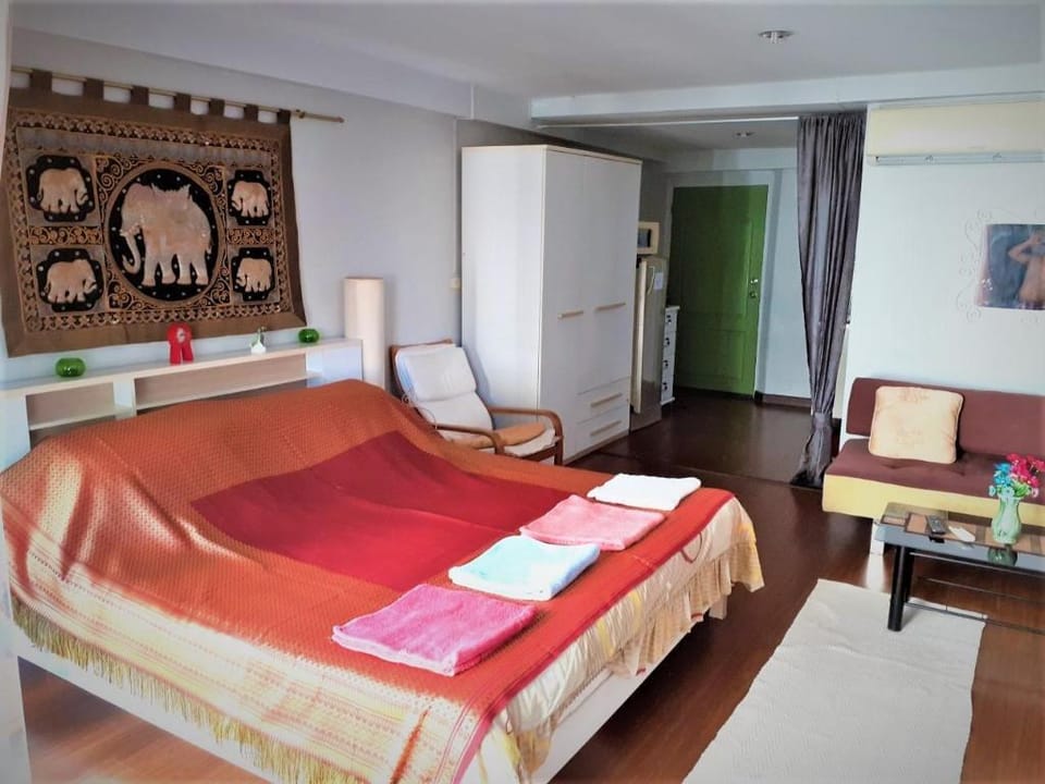 HinNam Sai Suay Condominium 31 sqm Apartment in Hua Hin District