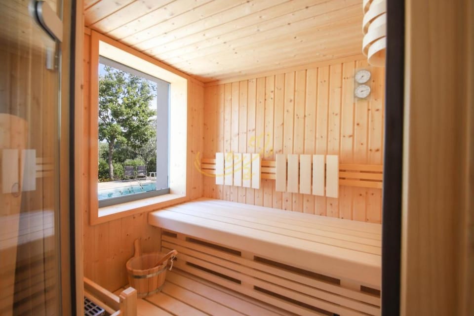 TD Trulli Tortorella with Nature Pool Sauna Vacation rental in Apulia