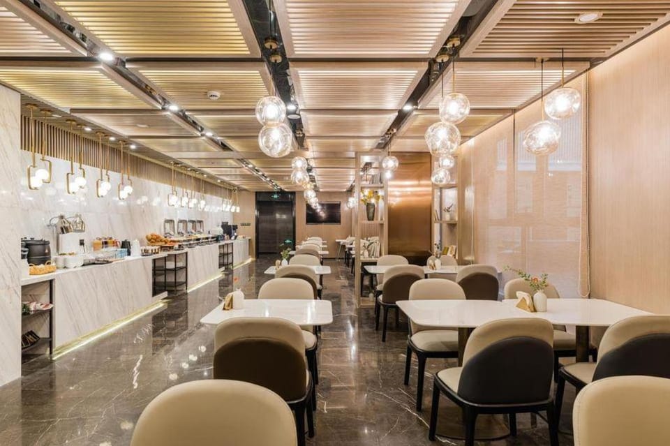 Atour Hotel Suzhou Guanqian Street Hotel in Suzhou
