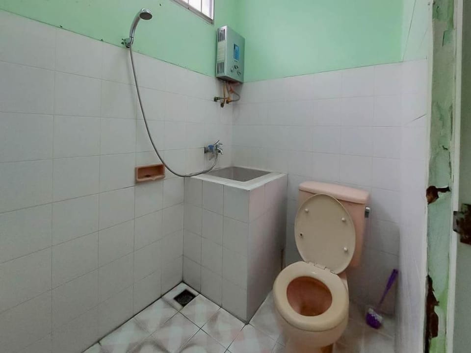 Villa Getsemani Mitra RedDoorz Hotel in West Java