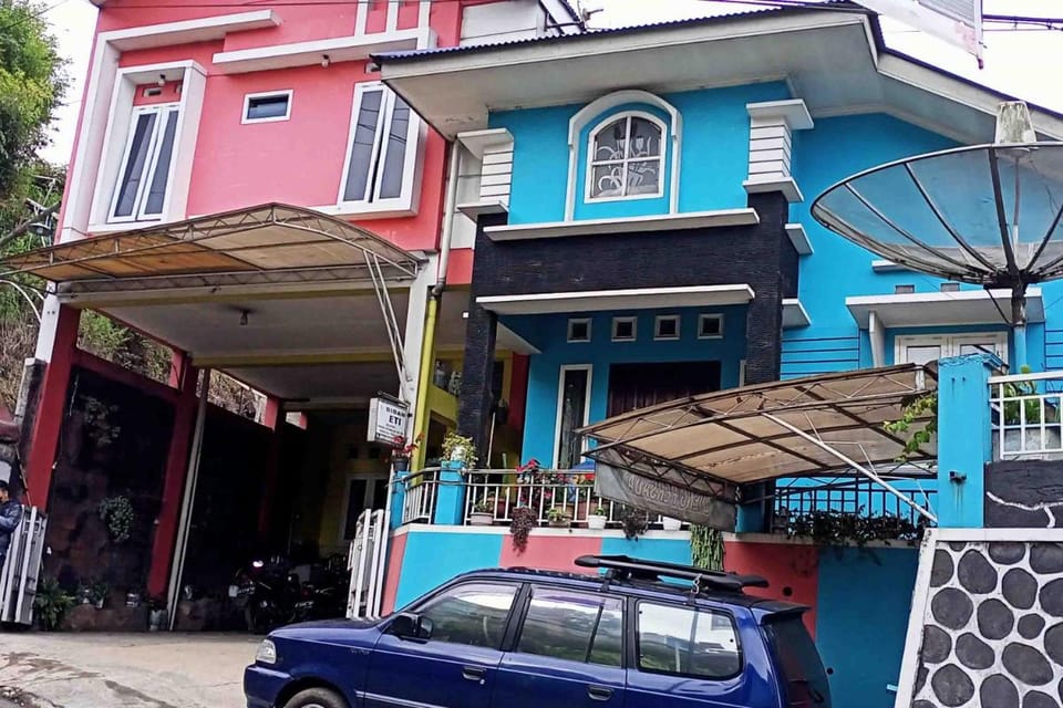 Homestay Dieng Persada Syariah Mitra RedDoorz Hotel in Indonesia
