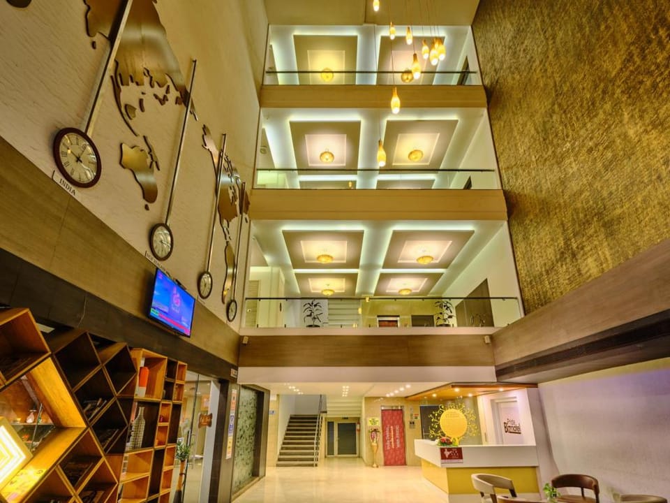 Pride Biznotel Manjusar Hotel in Vadodara