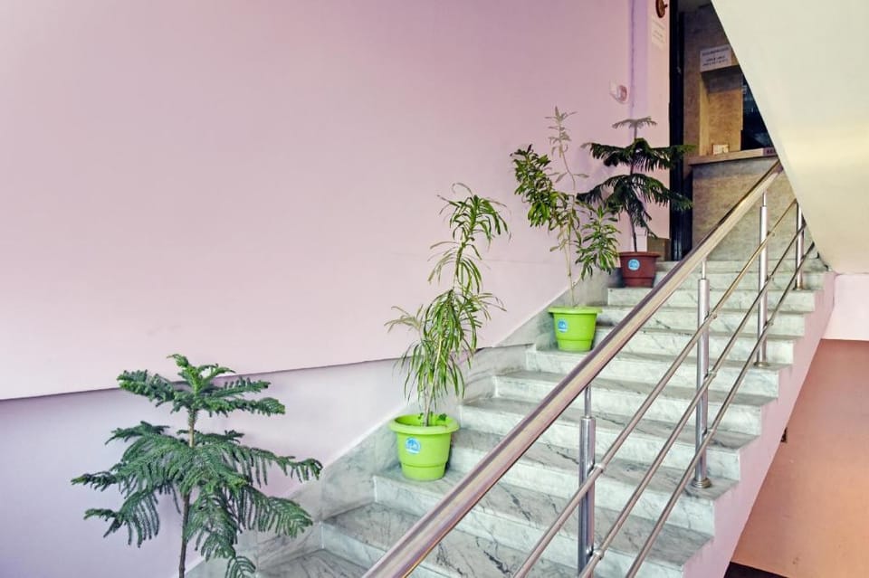 Hotel O by OYO Rainbow Hotel in India