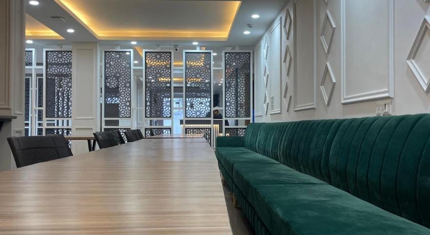 Hotel Zoon Dabb Srinagar airport kashmir Hotel in Punjab