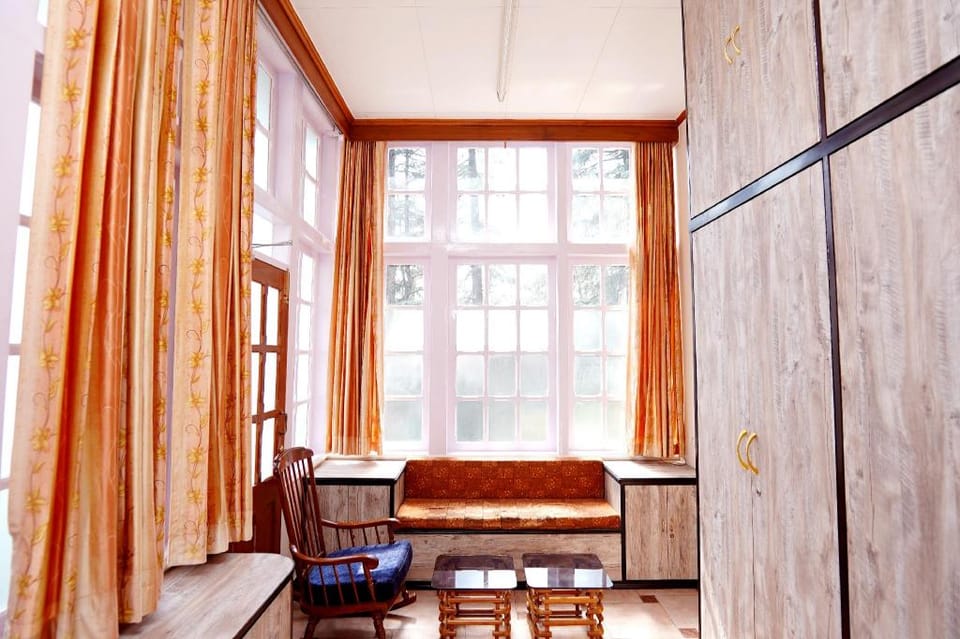 The Edgeworth Bed and Breakfast in Shimla