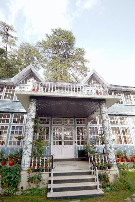 The Edgeworth Bed and Breakfast in Shimla