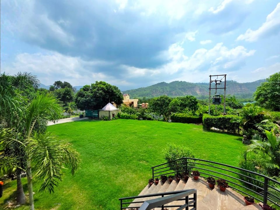 TRIBHAV Corbett Bliss - Jim Corbett Hotel in Uttarakhand