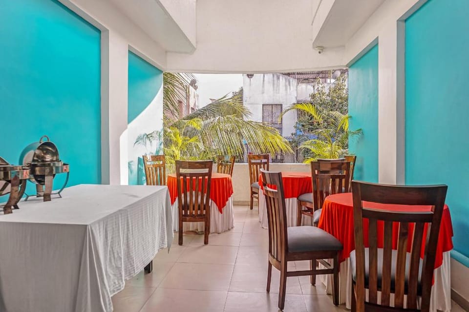 Super Townhouse The Upper Room Near Pune Airport Hotel in Pune